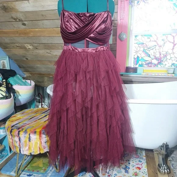 Fashion Nova Burgundy Maxi Dress - Picture 1 of 6